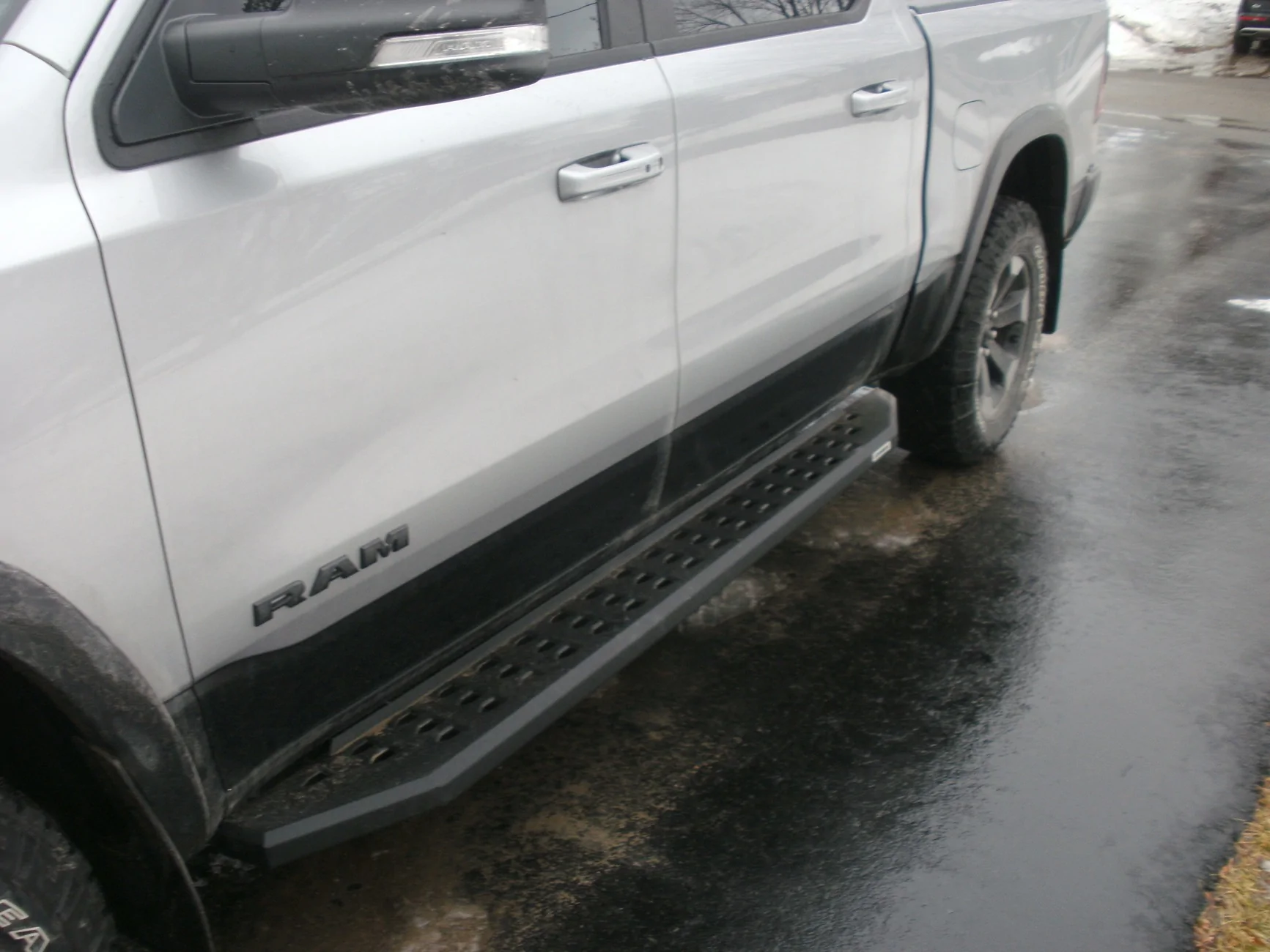 Ford Ranger Go Rhino! RB10 Running boards Drv sideview st