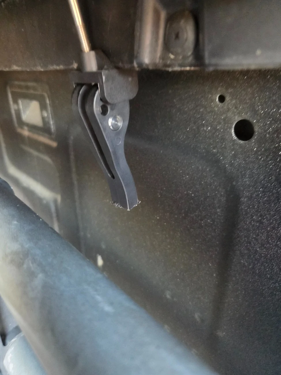 Ford Ranger Inexpensive bed extender (less then 100 dollar kit) 20260914_183032