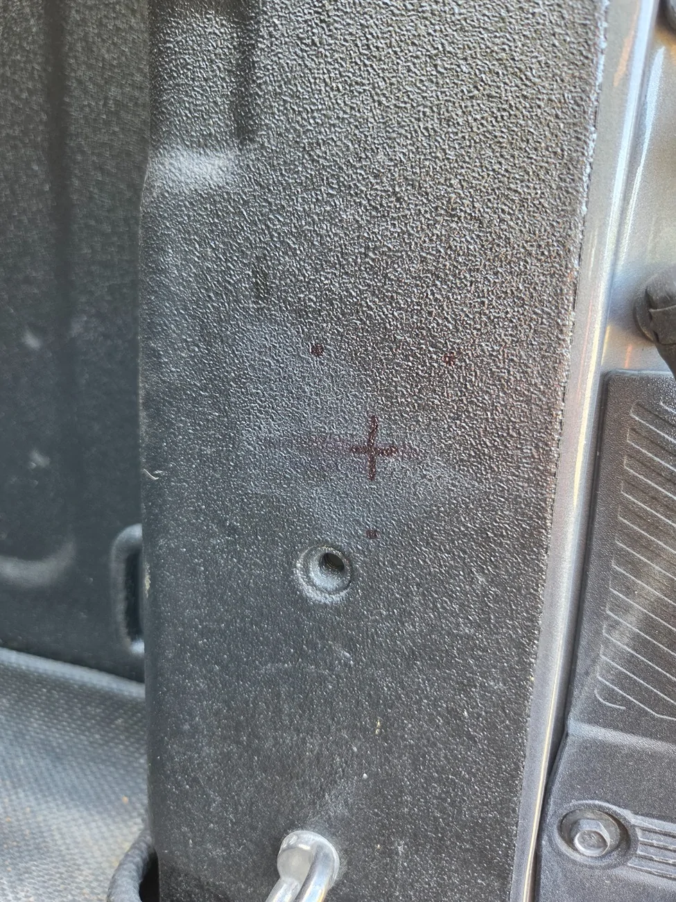 Ford Ranger Inexpensive bed extender (less then 100 dollar kit) 20260914_172354