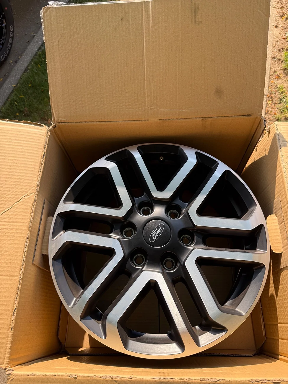 Ford Ranger Lariat 18 inch wheels FS $350 OBO IMG_0075