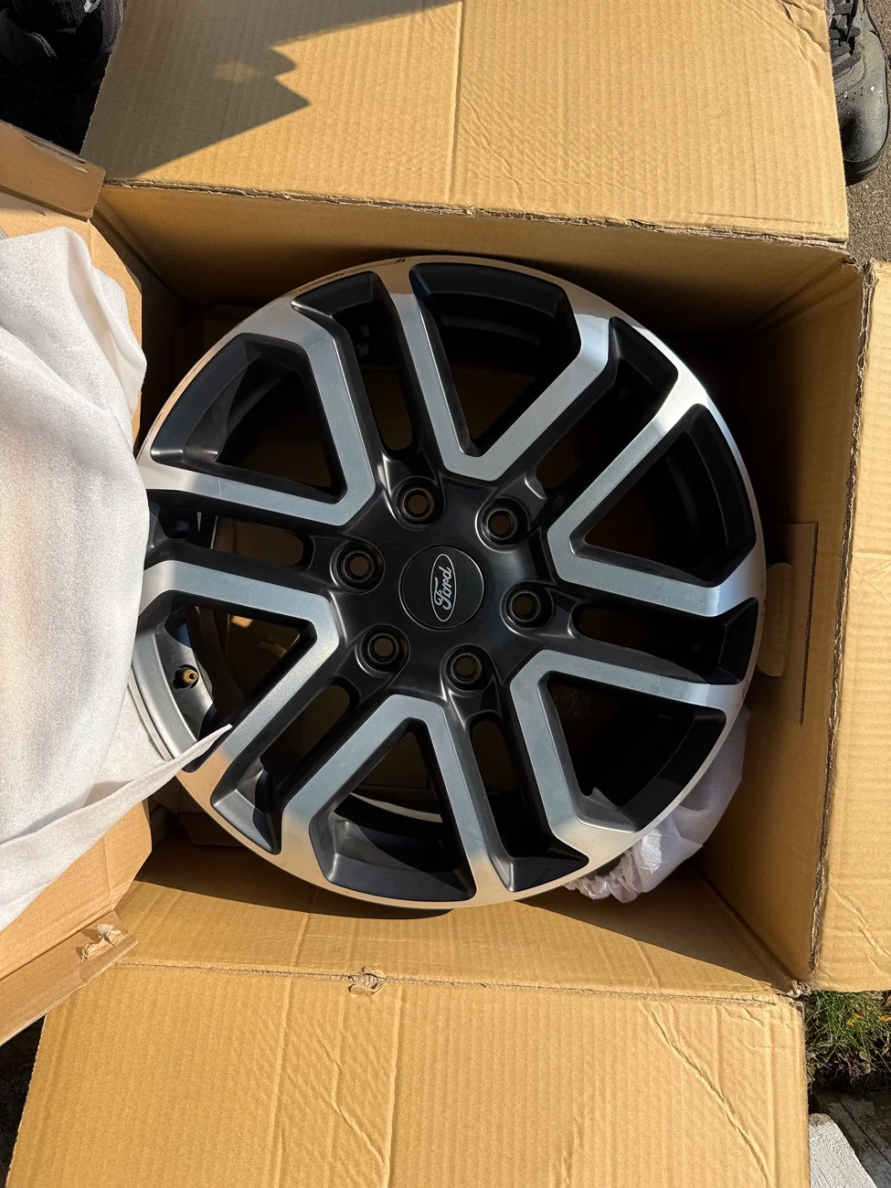 Ford Ranger Lariat 18 inch wheels FS $350 OBO IMG_0074