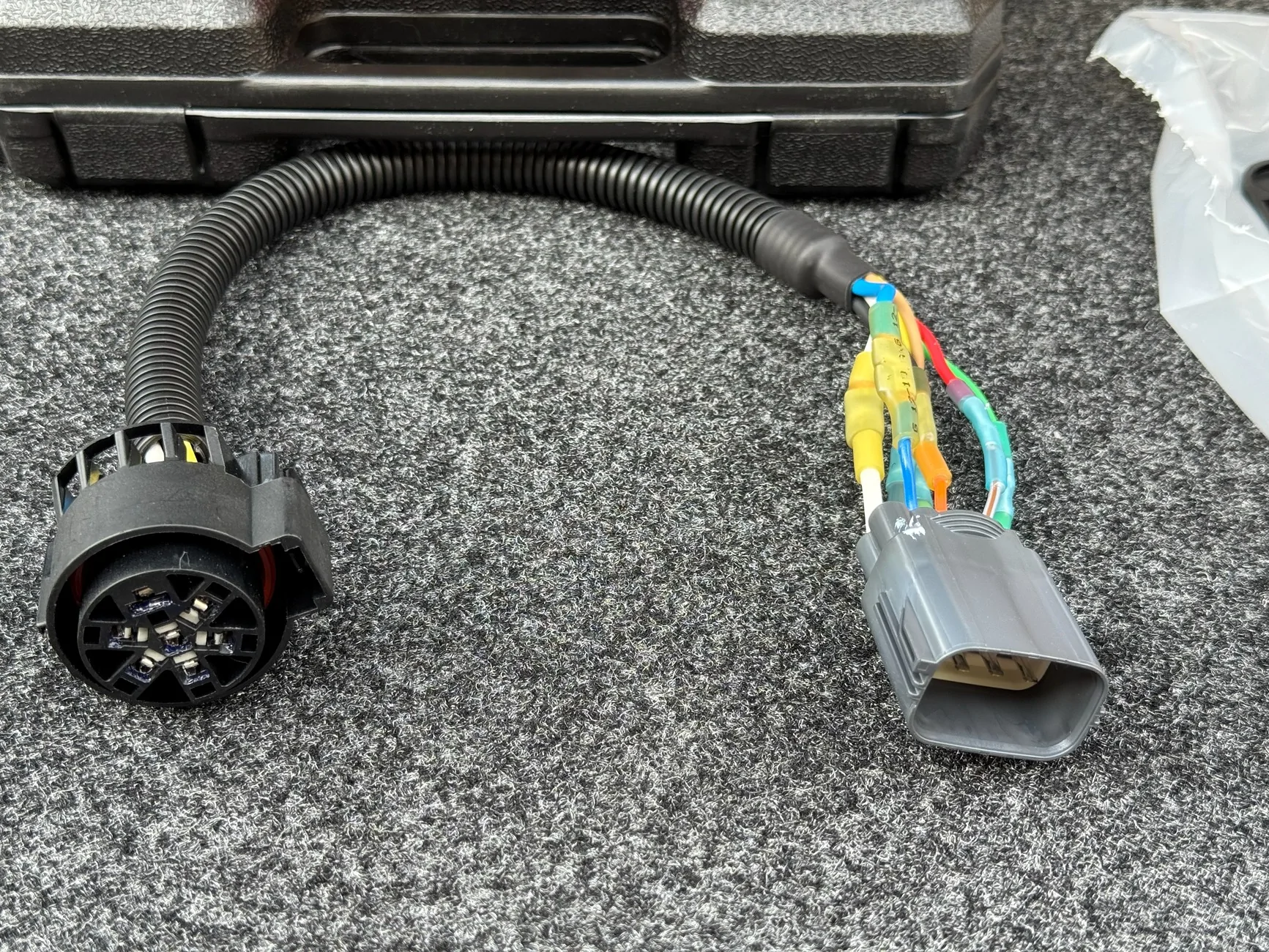 Ford Ranger Broke the 7 pin trailer plug latch -replacement part number? IMG_4800(1)