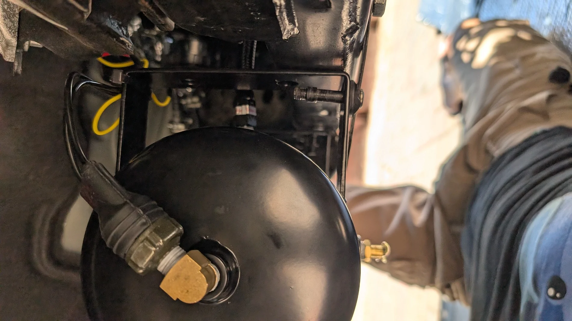 Ford Ranger Kleinn Train Horn and Onboard Air System installed / unboxing PXL_20260919_200544102