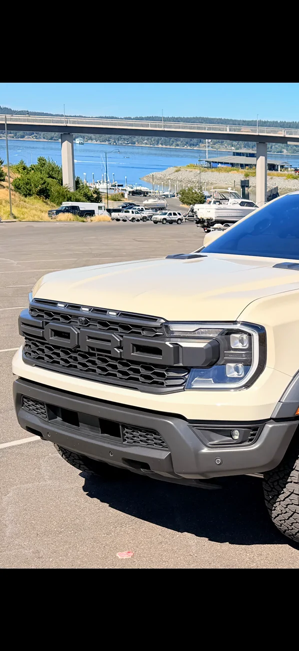 Ford Ranger Coastal Theme 2025 Ranger XLT FX4 Build IMG_0916