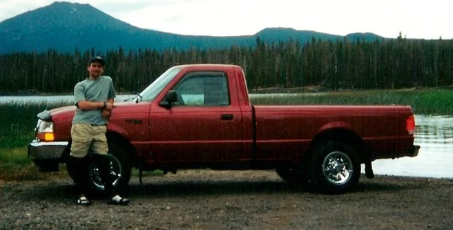 Ford Ranger Three Rangers at the gas station. 1791418510367-vs