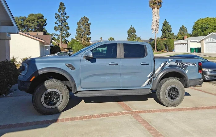 Eibach coil spring level kit installed on Ranger Raptor - photos