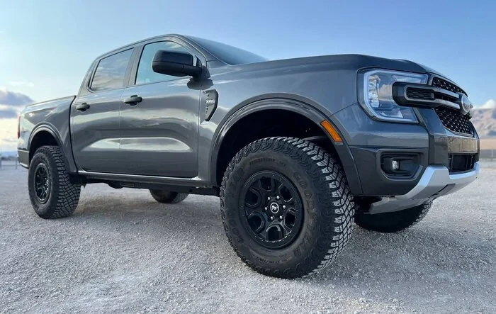 New 2024 Ranger FX4 on 35’s + Bronco Badlands Beadlock Capable Wheels