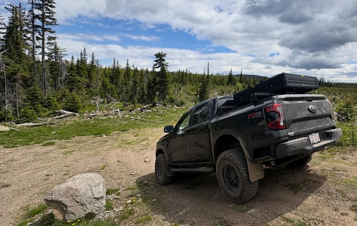 BC roadtrip Overlanding the XLT