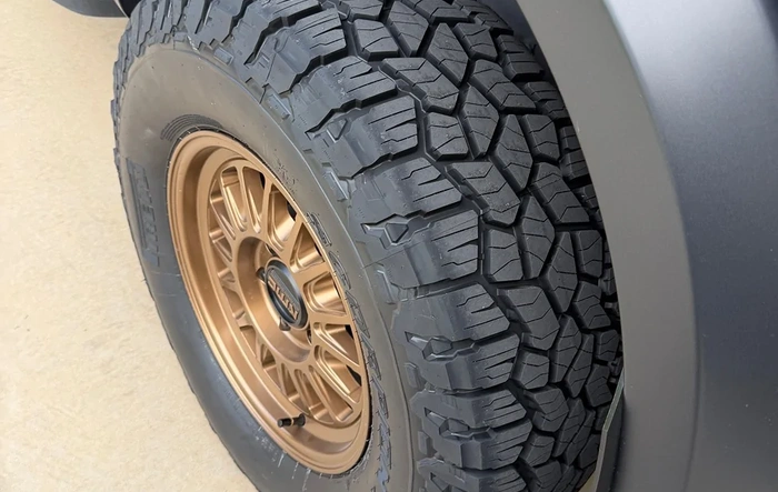 Pirelli XTM AT 285/70r17 E tires on Ranger Raptor
