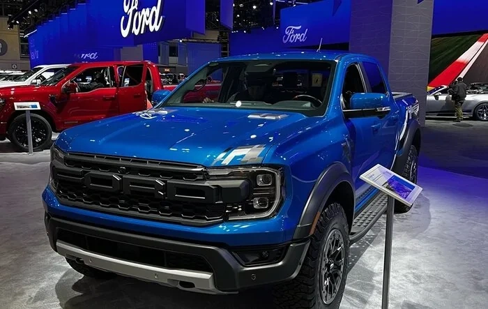 Velocity Blue Raptor @ NYIAS - Photos & Feedback